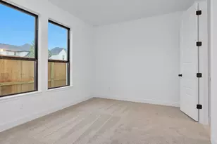 18019 Serene Hvn St, Houston, TX 77598 - Photo 11