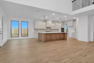 18019 Serene Hvn St, Houston, TX 77598 - Photo 3