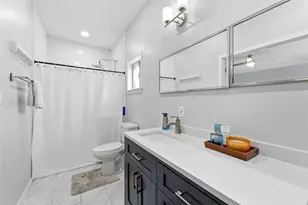 202 E 34th St, Houston, TX 77018 - Photo 7