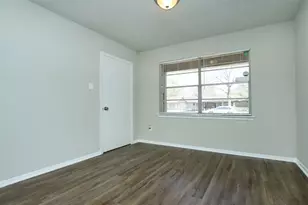 6326 Guadalupe St, Houston, TX 77016 - Photo 15