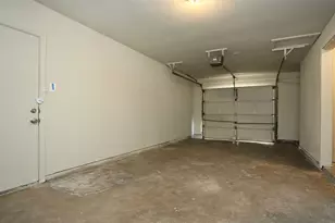 6326 Guadalupe St, Houston, TX 77016 - Photo 25