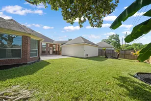 2415 Wyckchester Dr, Pearland, TX 77584 - Photo 25