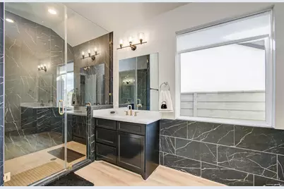 2127 Berry Trace Court, Manvel, TX 77578 - Photo 35