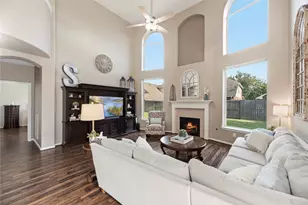 12611 N Raven Shore Dr, Cypress, TX 77433 - Photo 9