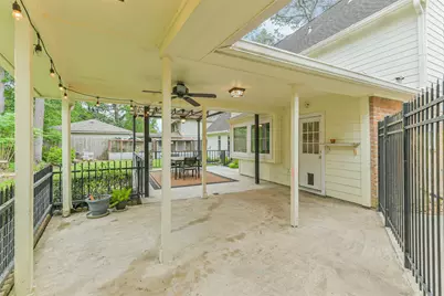 2027 Woodland Valley Drive, Kingwood, TX 77339 - Photo 49