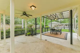 2027 Woodland Valley Dr, Kingwood, TX 77339 - Photo 47