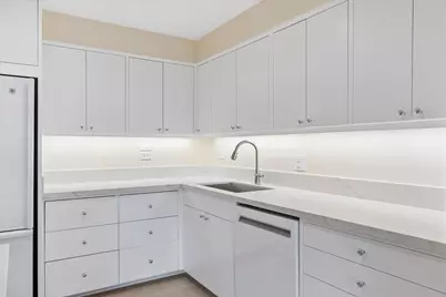 2929 Buffalo Speedway #A303, Houston, TX 77098 - Photo 11