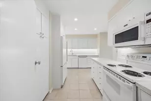 2929 Buffalo Speedway, Houston, TX 77098 - Photo 13
