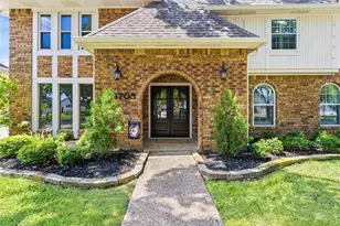 1705 Country Club Blvd, Sugar Land, TX 77478 - Photo 3