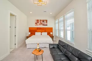 5811 Fairdale Ln, Houston, TX 77057 - Photo 17