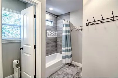 1526 Lakeside Drive W, Canyon Lake, TX 78133 - Photo 15