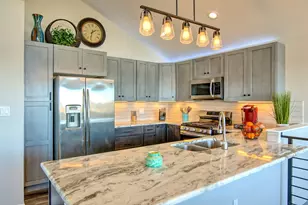 1526 Lakeside Dr W, Canyon Lake, TX 78133 - Photo 9