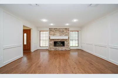 10302 Great Plains Lane, Houston, TX 77064 - Photo 9