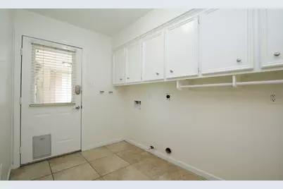 10302 Great Plains Lane, Houston, TX 77064 - Photo 37