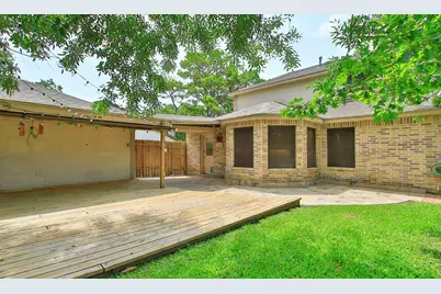 10302 Great Plains Lane, Houston, TX 77064 - Photo 43