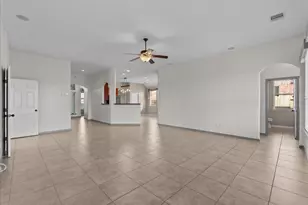 2231 Daroca Dr, League City, TX 77573 - Photo 9