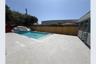 5525 Swan Drive, Galveston, TX 77551 - Photo 37