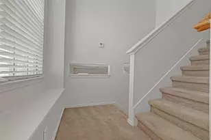 218 Blushwood Pl, The Woodlands, TX 77382 - Photo 3