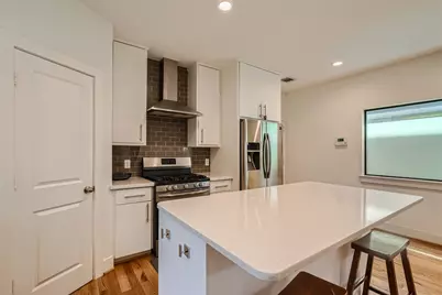 4916 McKinney Street, Houston, TX 77023 - Photo 7