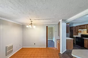 1413 Bay Ridge Blvd, Bay City, TX 77414 - Photo 7