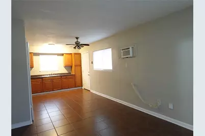 7516 Lockwood Drive, Houston, TX 77016 - Photo 5