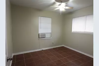 7516 Lockwood Drive, Houston, TX 77016 - Photo 7