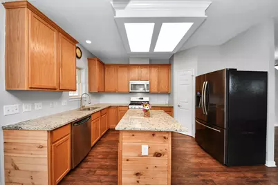 1945 Dorothy Lane, Sealy, TX 77474 - Photo 15