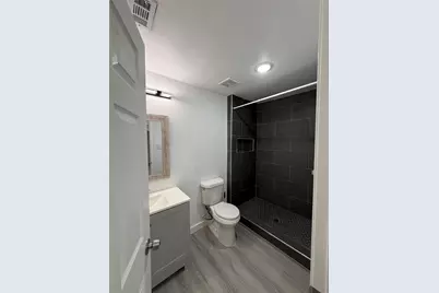 408 Commanche Road, Conroe, TX 77316 - Photo 9