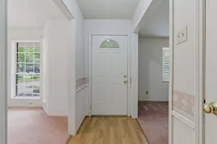 26503 Hillside Dr, Oak Ridge North, TX 77386 - Photo 3