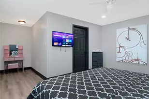 12115 Wood Forest Dr, Houston, TX 77013 - Photo 35