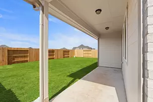 14814 Mission Ave, Mont Belvieu, TX 77523 - Photo 9