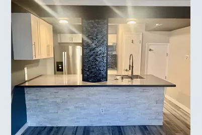 829 Wax Myrtle Lane, Houston, TX 77079 - Photo 3