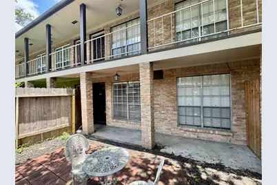 829 Wax Myrtle Lane, Houston, TX 77079 - Photo 13