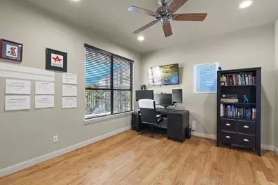 5122 Lillian St, Houston, TX 77007 - Photo 9