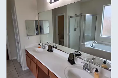 6818 Stoneyvale Drive, Houston, TX 77083 - Photo 17