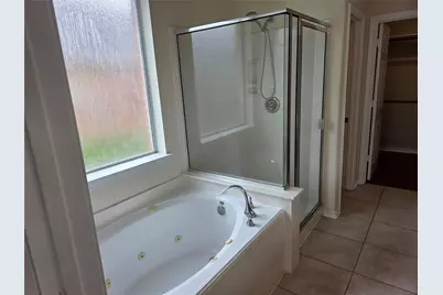 6818 Stoneyvale Drive, Houston, TX 77083 - Photo 15