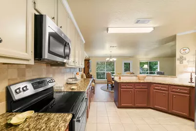 292 Apple Valley Drive, Conroe, TX 77304 - Photo 15