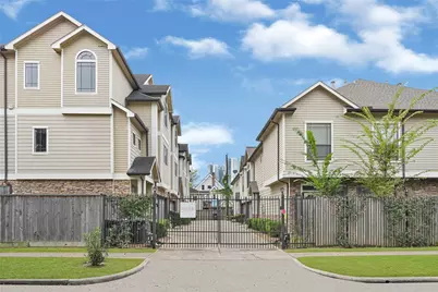 2414 Calumet Street #B, Houston, TX 77004 - Photo 1