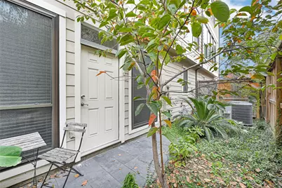 2414 Calumet Street #B, Houston, TX 77004 - Photo 7