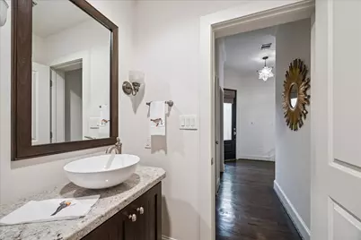 2114 Driscoll Street, Houston, TX 77019 - Photo 9
