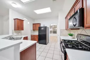 12003 Cottage Elm Ct, Houston, TX 77089 - Photo 11