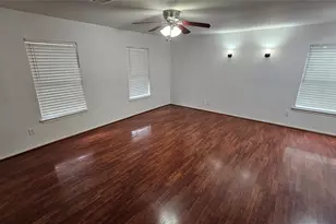 975 N Red Cedar Cir, The Woodlands, TX 77380 - Photo 11