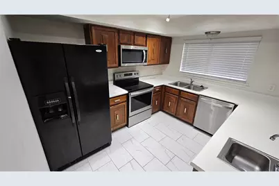 975 N Red Cedar Circle, The Woodlands, TX 77380 - Photo 15