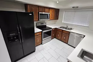 975 N Red Cedar Cir, The Woodlands, TX 77380 - Photo 15