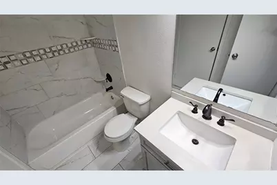 975 N Red Cedar Circle, The Woodlands, TX 77380 - Photo 25