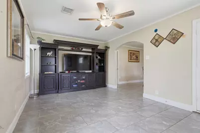 710 W Virginia Street, Houston, TX 77076 - Photo 5