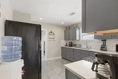 710 W Virginia Street, Houston, TX 77076 - Photo 9