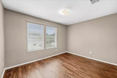 504 Leaf Cluster Court E, Conroe, TX 77301 - Photo 15