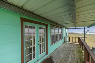 1725 Cr-441D, Brazoria, TX 77422 - Photo 17