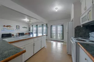 1725 Cr-441D, Brazoria, TX 77422 - Photo 7